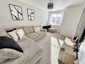 Lounge- click for photo gallery